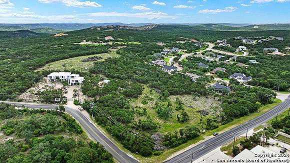 0.855 Acres of Mixed-Use Land for Sale in San Antonio, Texas