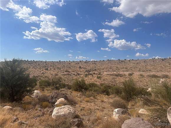 6.01 Acres of Land for Sale in Kingman, Arizona