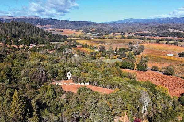49.6 Acres of Agricultural & Residential Land for Sale in Healdsburg, California