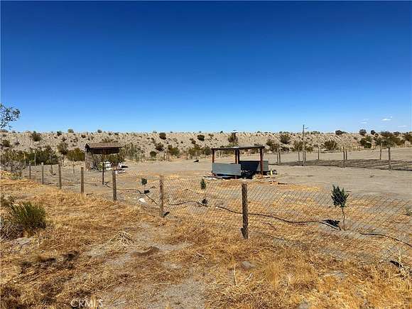 1.09 Acres of Residential Land for Sale in Phelan, California