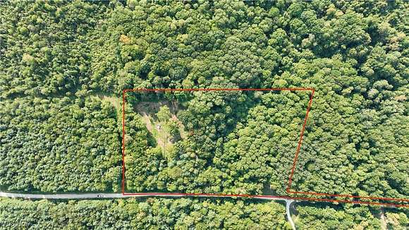 8.063 Acres of Residential Land for Sale in Bethesda, Ohio