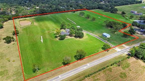 17.71 Acres of Recreational Land with Home for Sale in Canton, Texas