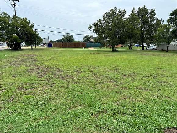 0.317 Acres of Residential Land for Sale in Joshua, Texas