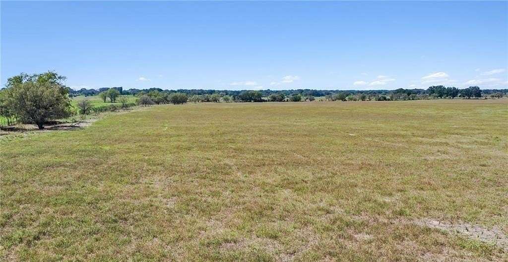 15 Acres of Land for Sale in Gatesville, Texas