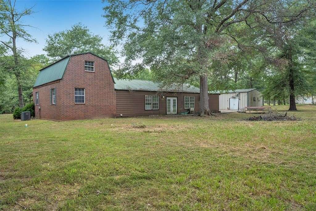 3.23 Acres of Residential Land with Home for Sale in Maud, Texas