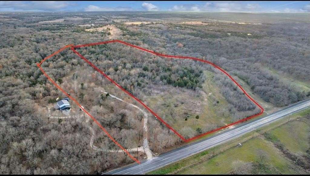 11 Acres of Land for Sale in Bells, Texas