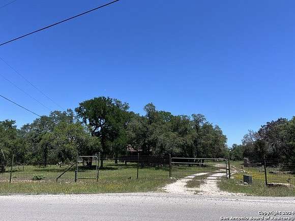 3.128 Acres of Residential Land with Home for Sale in Spring Branch, Texas