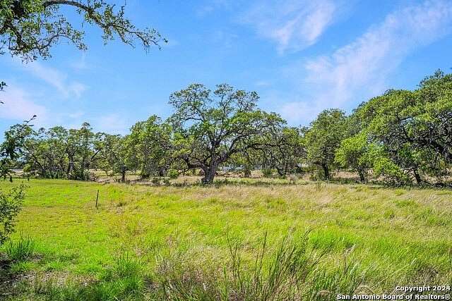 1.07 Acres of Residential Land for Sale in Bulverde, Texas