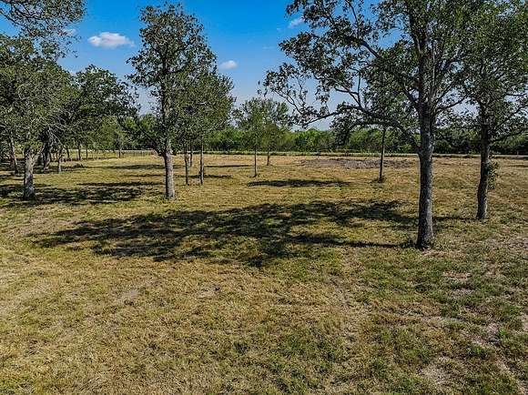 5 Acres of Land for Sale in Flatonia, Texas