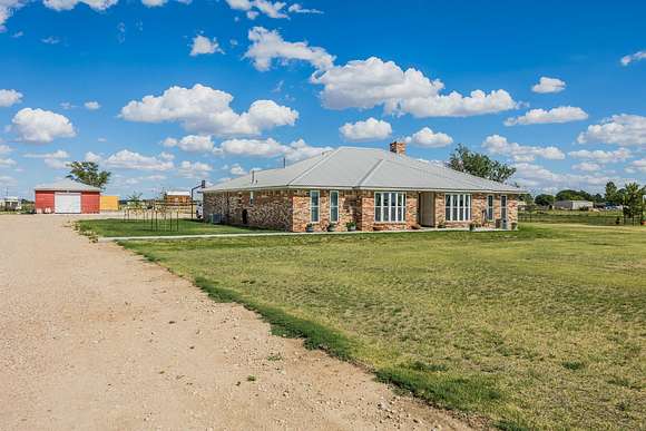 13.18 Acres of Land with Home for Sale in Amarillo, Texas