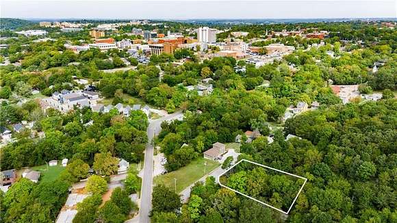 0.34 Acres of Residential Land for Sale in Fayetteville, Arkansas