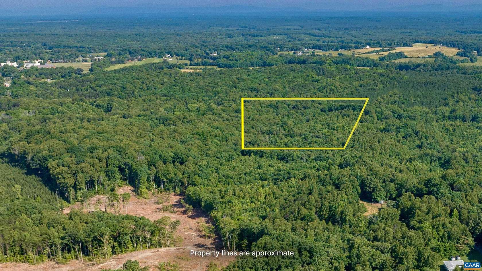 16.58 Acres of Agricultural Land for Sale in Bremo Bluff, Virginia