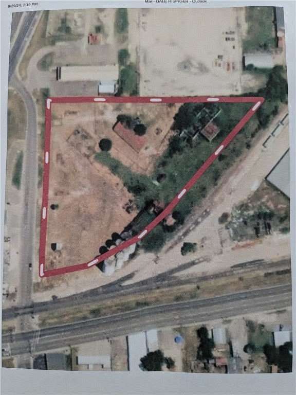 4.61 Acres of Improved Commercial Land for Sale in Alice, Texas