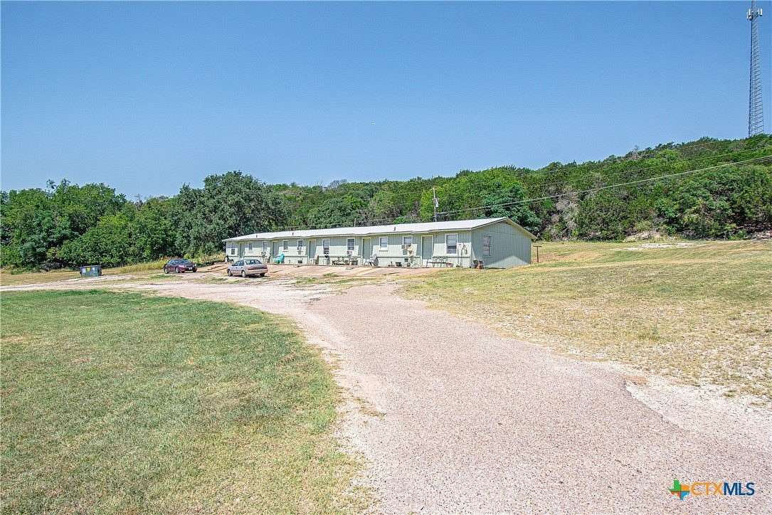 6.42 Acres of Improved Commercial Land for Sale in Copperas Cove, Texas