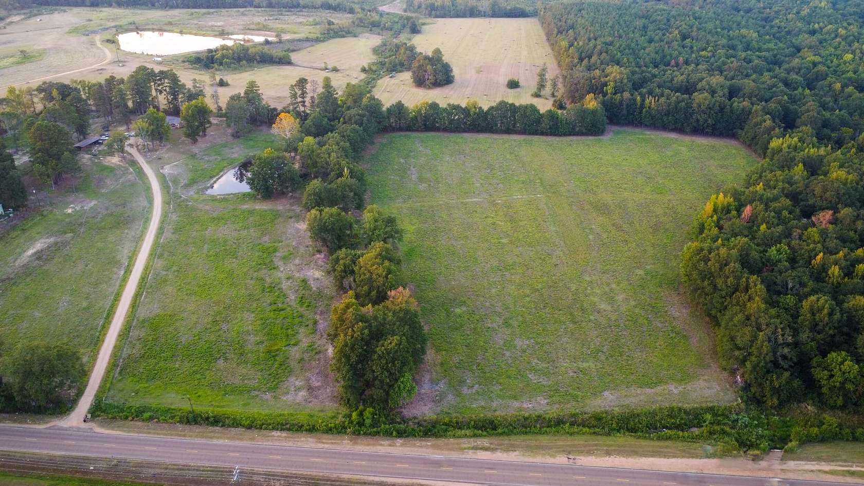 39.5 Acres of Land with Home for Sale in West Point, Mississippi