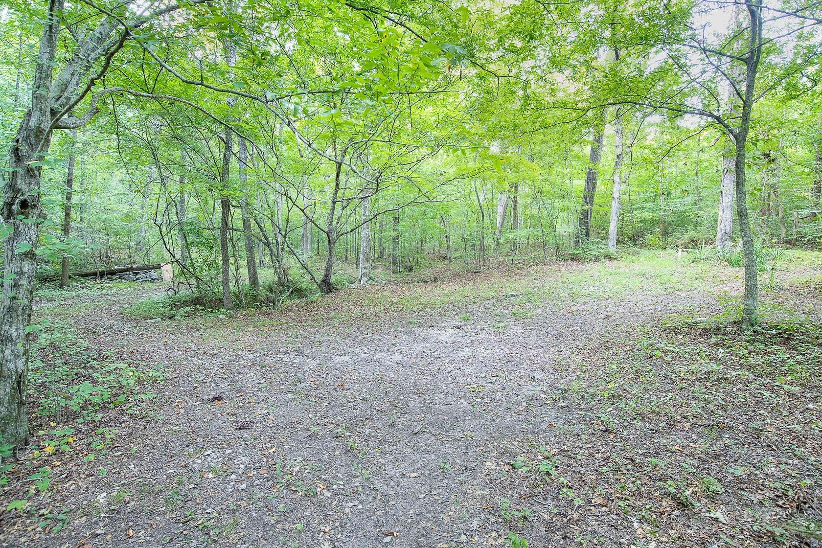 23.41 Acres of Land for Sale in LaFayette, Georgia