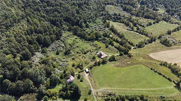 326 Acres of Recreational Land & Farm for Sale in Oceana, West Virginia