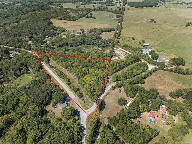 4.25 Acres of Residential Land for Sale in Okmulgee, Oklahoma