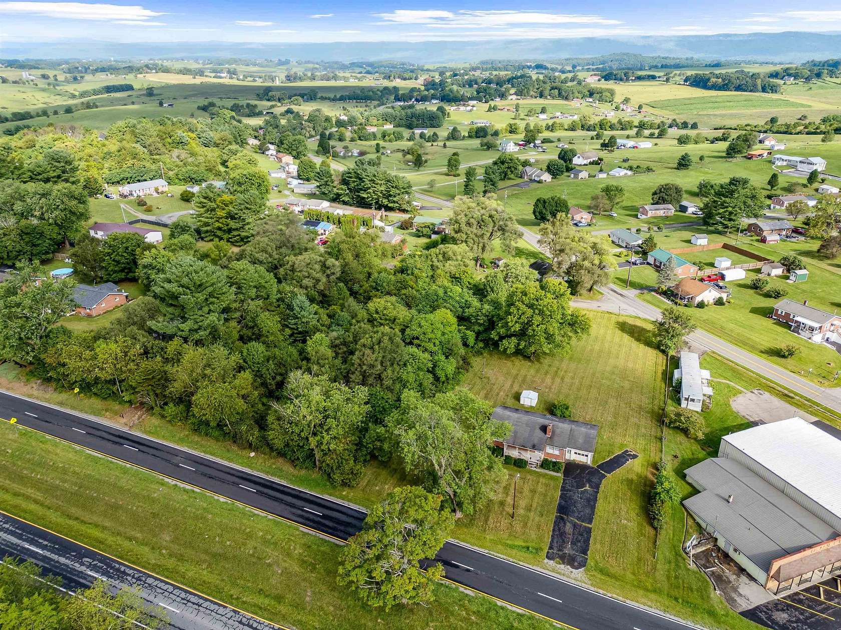 0.85 Acres of Residential Land for Sale in Pulaski, Virginia