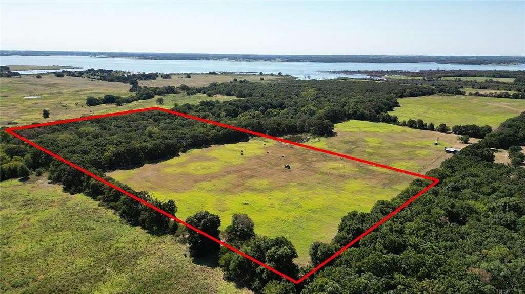 19.422 Acres of Agricultural Land for Sale in Telephone, Texas