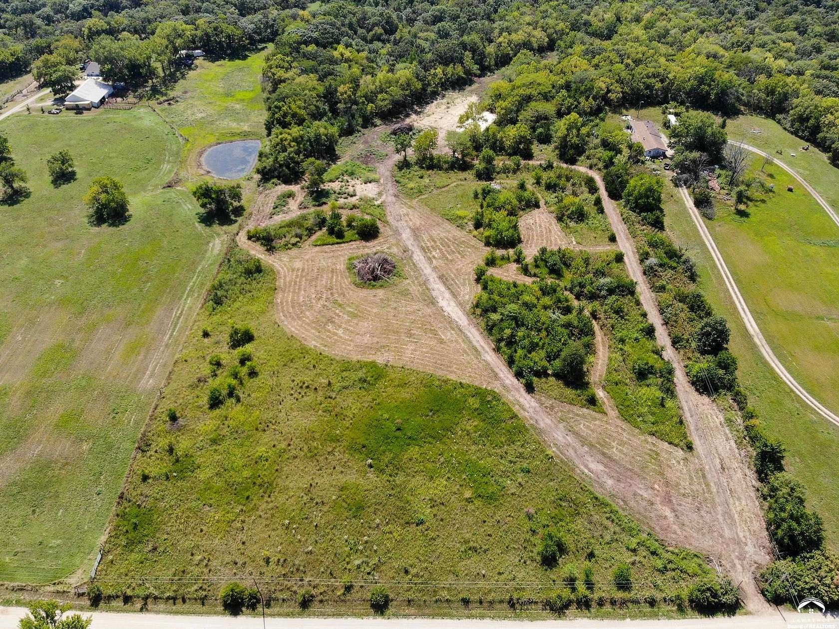 10.1 Acres of Agricultural Land for Sale in Perry, Kansas