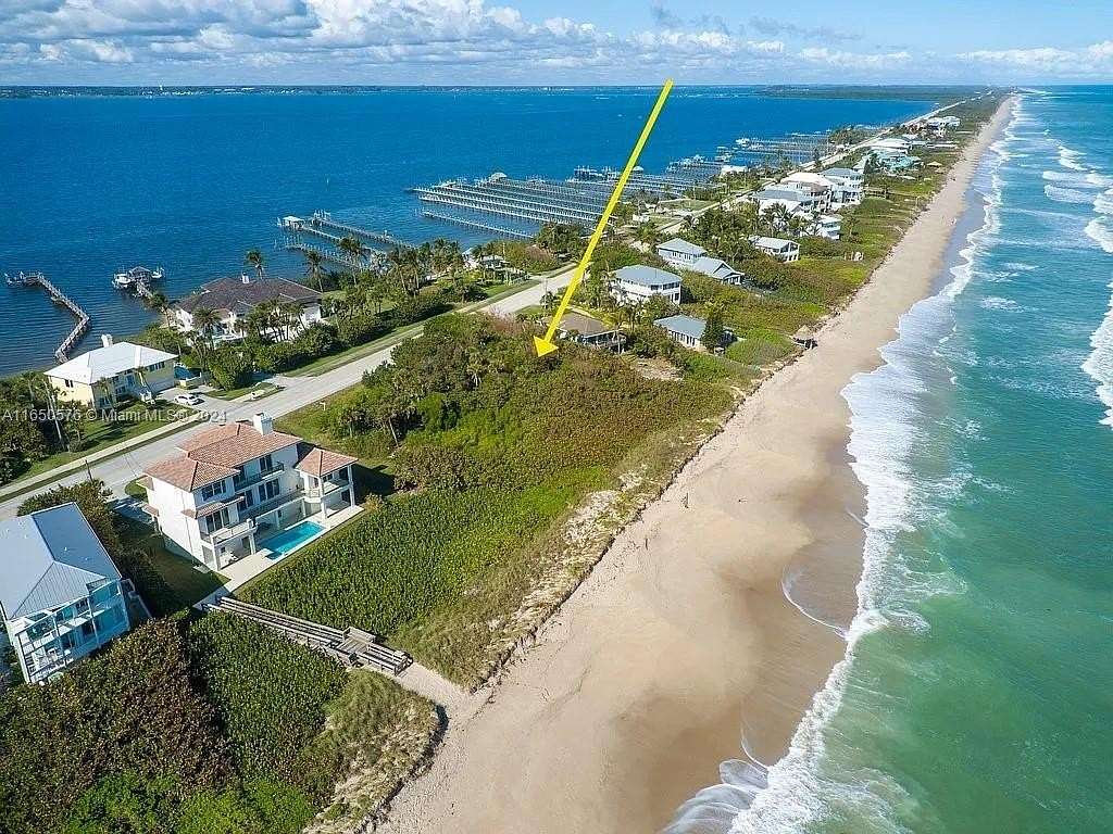 0.41 Acres of Residential Land for Sale in Vero Beach, Florida