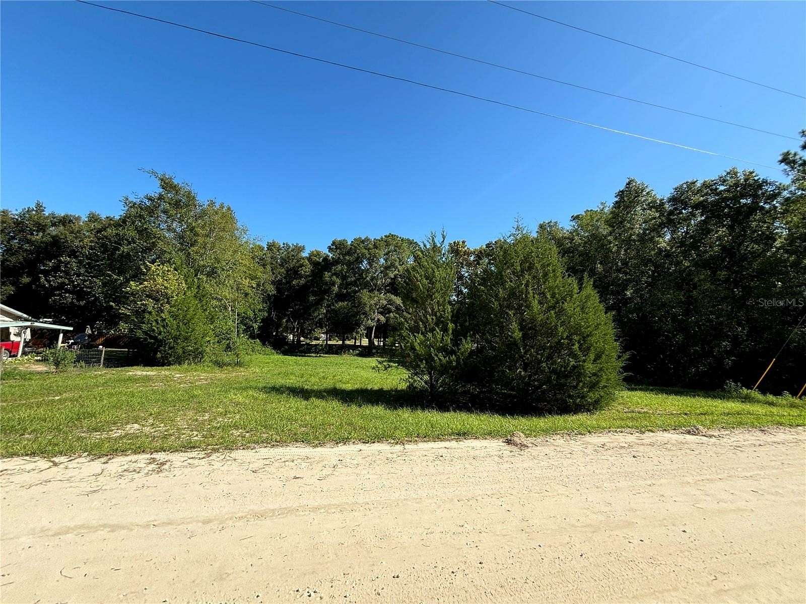 0.5 Acres of Residential Land for Sale in Williston, Florida