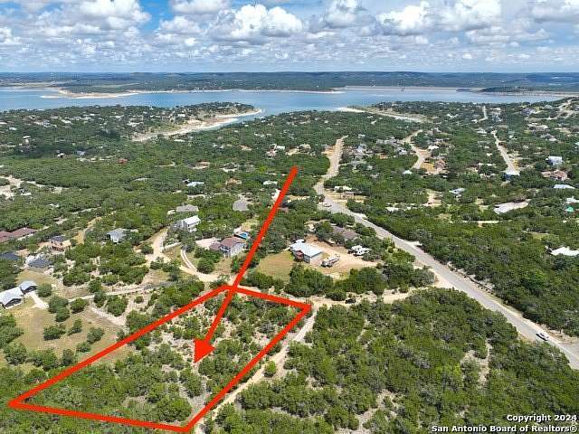 1.182 Acres of Residential Land for Sale in Canyon Lake, Texas