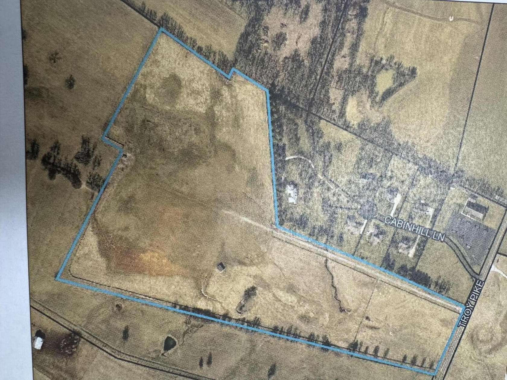 41.03 Acres of Agricultural Land for Sale in Versailles, Kentucky