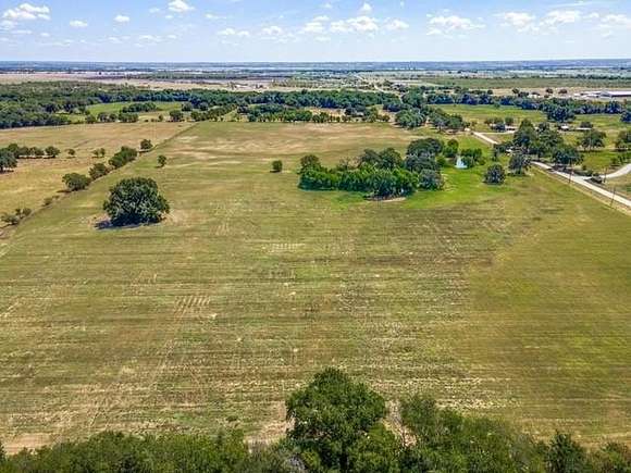 47.39 Acres of Agricultural Land for Sale in Pilot Point, Texas