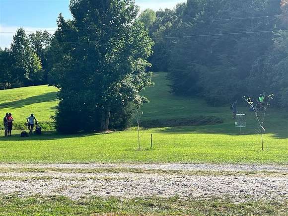 86 Acres of Improved Land for Sale in Mammoth Cave, Kentucky