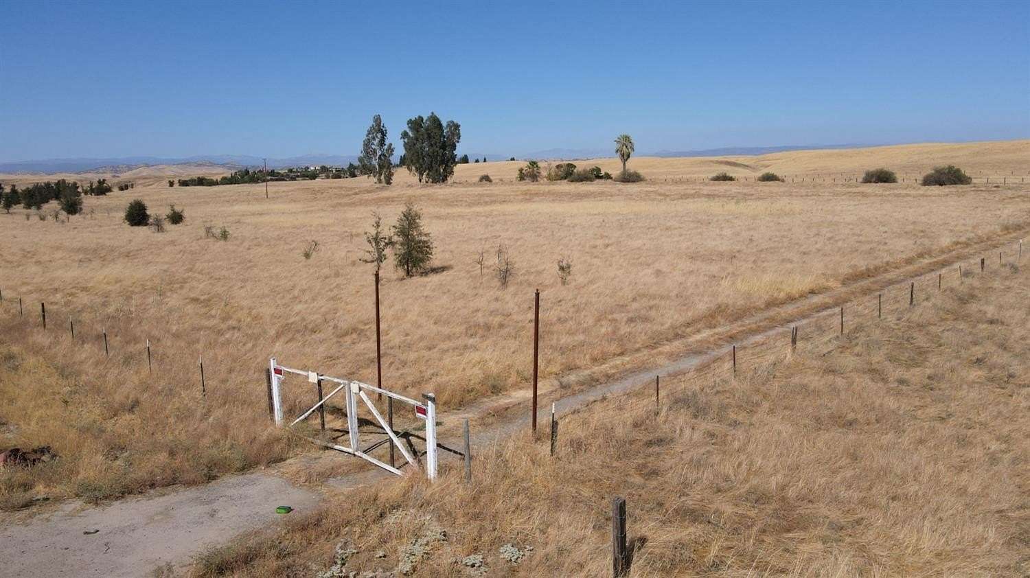 20.8 Acres of Agricultural Land for Sale in Friant, California