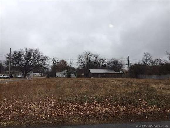 0.321 Acres of Residential Land for Sale in Muskogee, Oklahoma