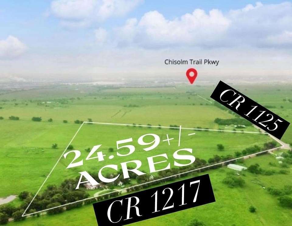 24.59 Acres of Improved Agricultural Land for Sale in Cleburne, Texas