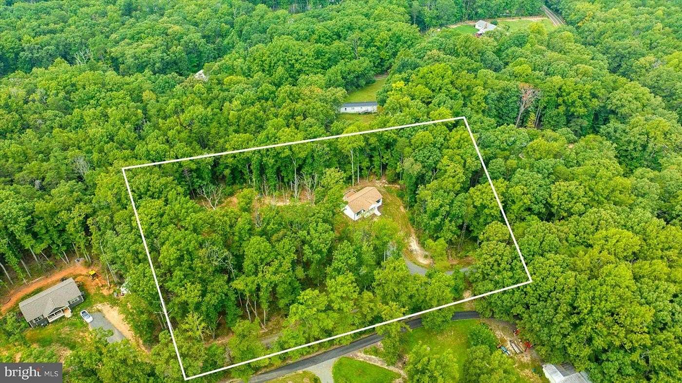 2.19 Acres of Residential Land with Home for Sale in Locust Grove, Virginia