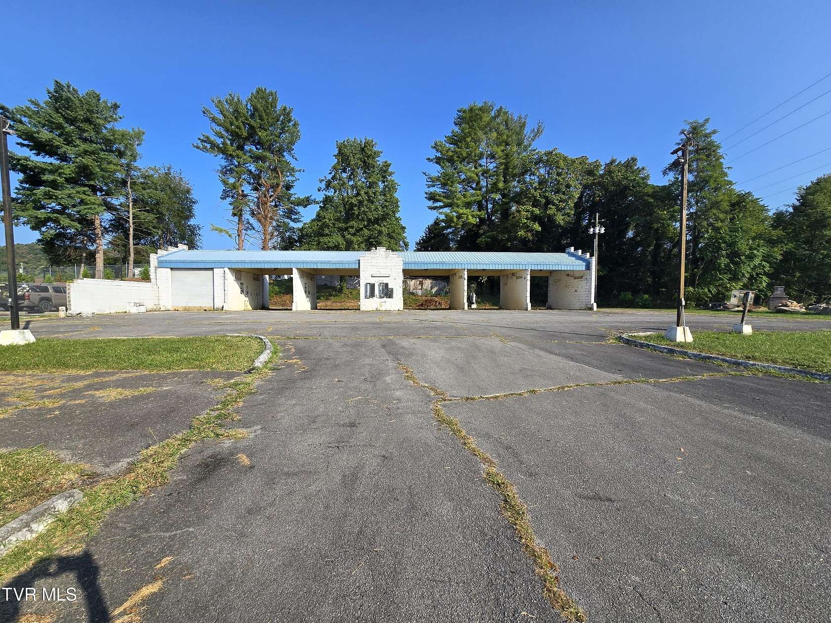 0.36 Acres of Commercial Land for Sale in Bristol, Tennessee