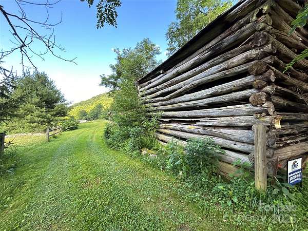 5.19 Acres of Land for Sale in Hot Springs, North Carolina