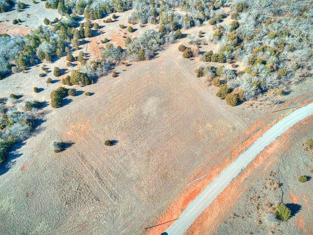 4.5 Acres of Residential Land for Sale in Arcadia, Oklahoma