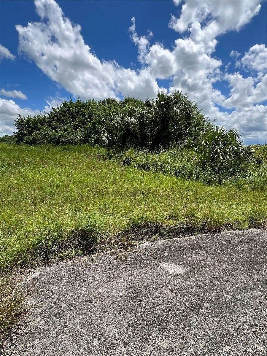 0.35 Acres of Residential Land for Sale in LaBelle, Florida