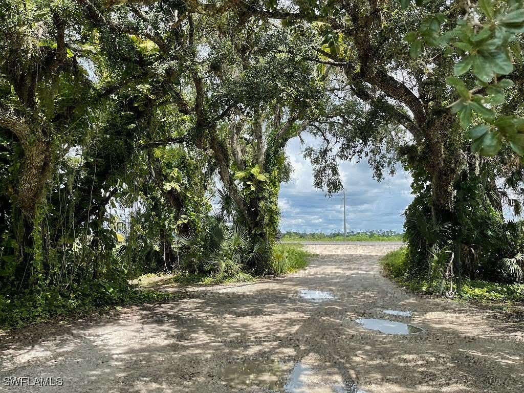 2.49 Acres of Residential Land with Home for Sale in LaBelle, Florida