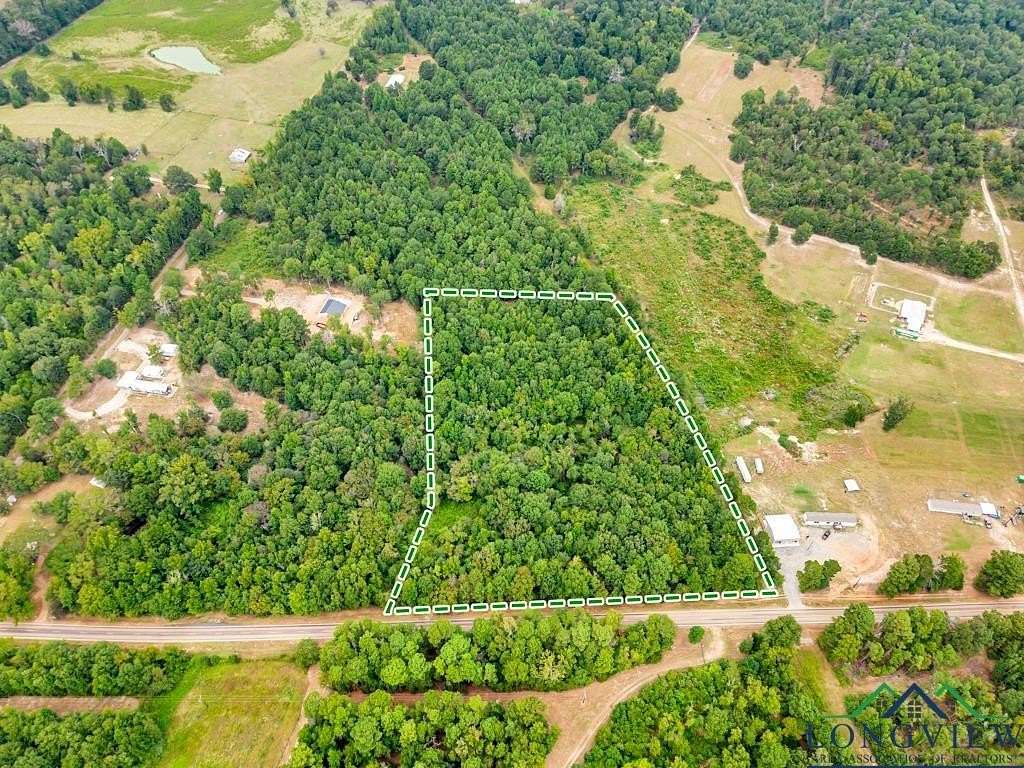 7.7 Acres of Residential Land for Sale in Winnsboro, Texas