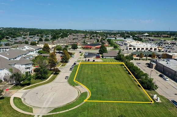 0.467 Acres of Mixed-Use Land for Sale in Topeka, Kansas