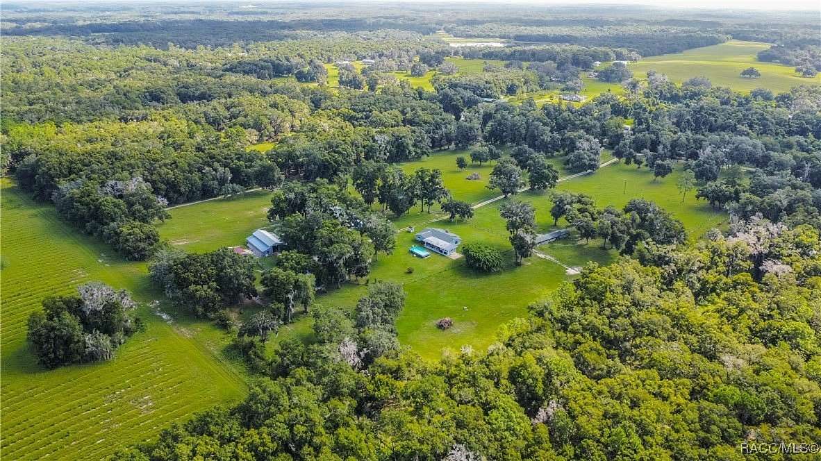 19.27 Acres of Land with Home for Sale in Floral City, Florida