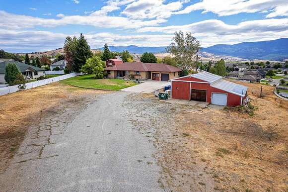 3.5 Acres of Improved Mixed-Use Land for Sale in Greenacres, Washington