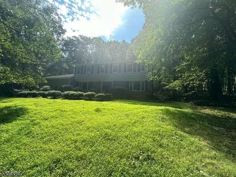 3.436 Acres of Residential Land with Home for Sale in Chester Township, New Jersey