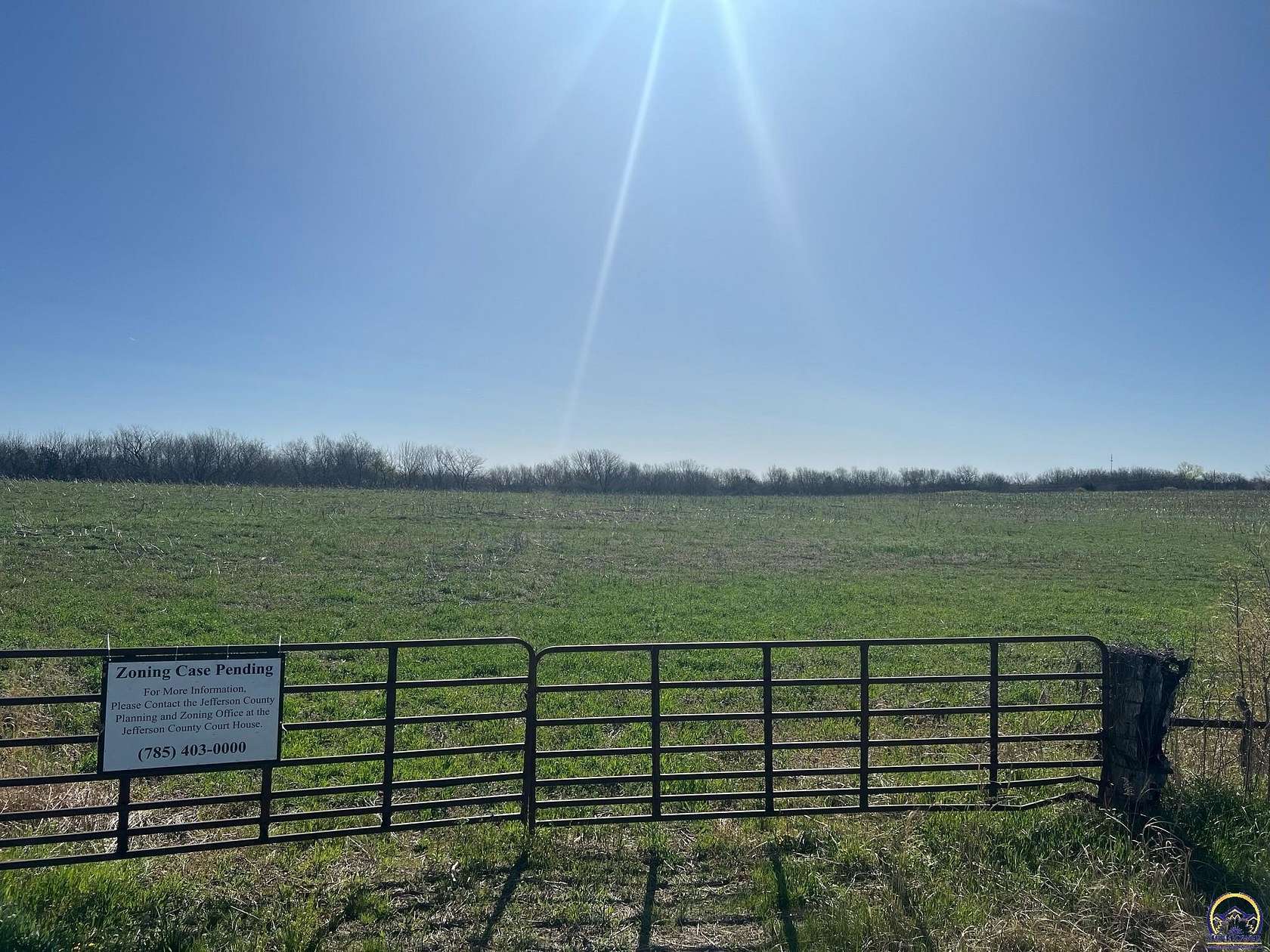 6.77 Acres of Residential Land for Sale in Ozawkie, Kansas