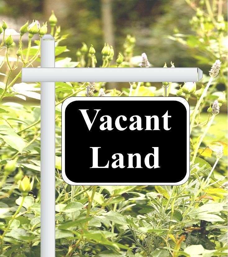 0.5 Acres of Residential Land for Sale in Johnsburg, Illinois