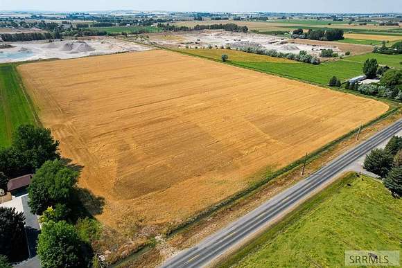 25 Acres of Agricultural Land for Sale in Idaho Falls, Idaho