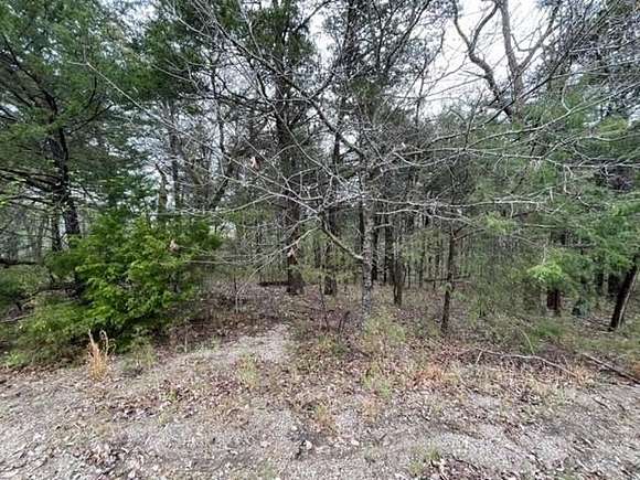 0.75 Acres of Land for Sale in Holiday Island, Arkansas