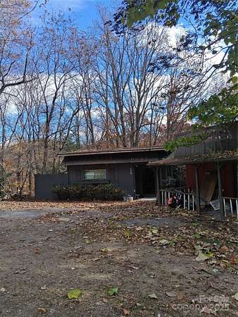 3 Acres of Improved Mixed-Use Land for Sale in Franklin, North Carolina